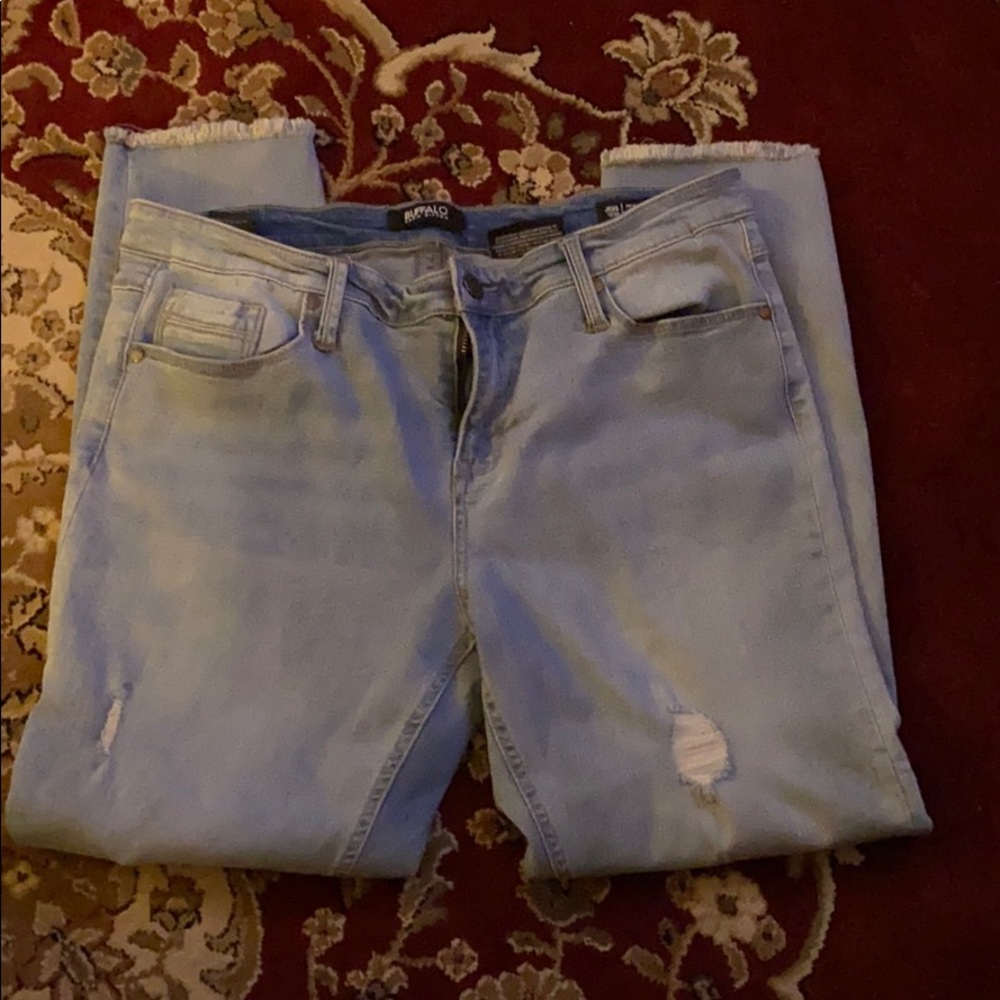 Buffalo capris